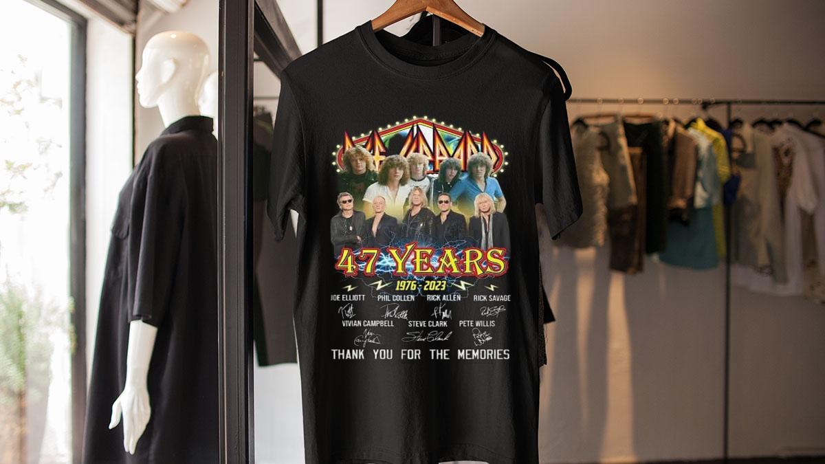 Yes i am old but i saw Bruce Springsteen on stage signature t-shirt 8