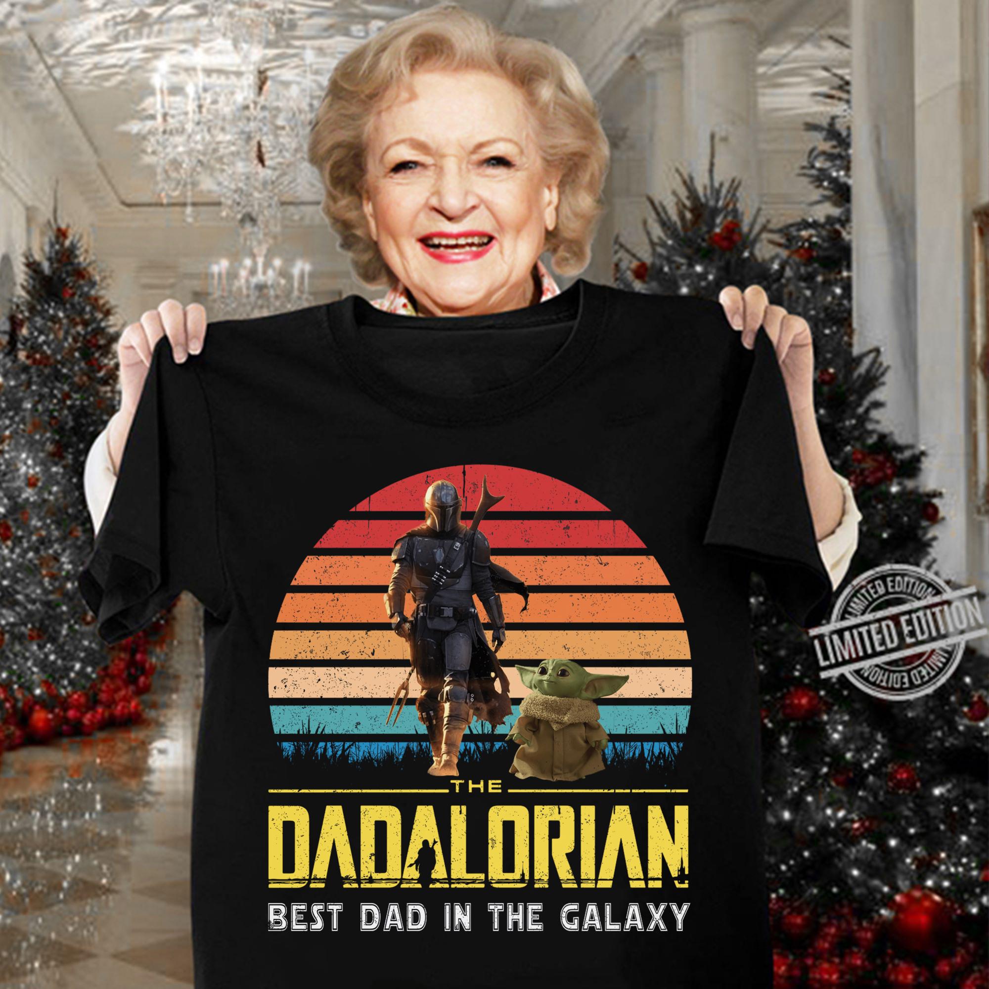 Star Wars Baby Yoda The Dadalorian Best Dad In The Galaxy Father's Day t-shirt 3 Star Wars Baby Yoda The Dadalorian Best Dad In The Galaxy Father's Day t-shirt 4