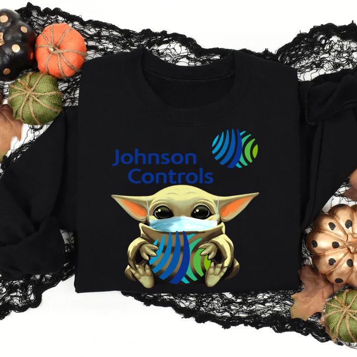 Star Wars Baby Yoda Hug Johnson Controls Mask Covid 19 t-shirt