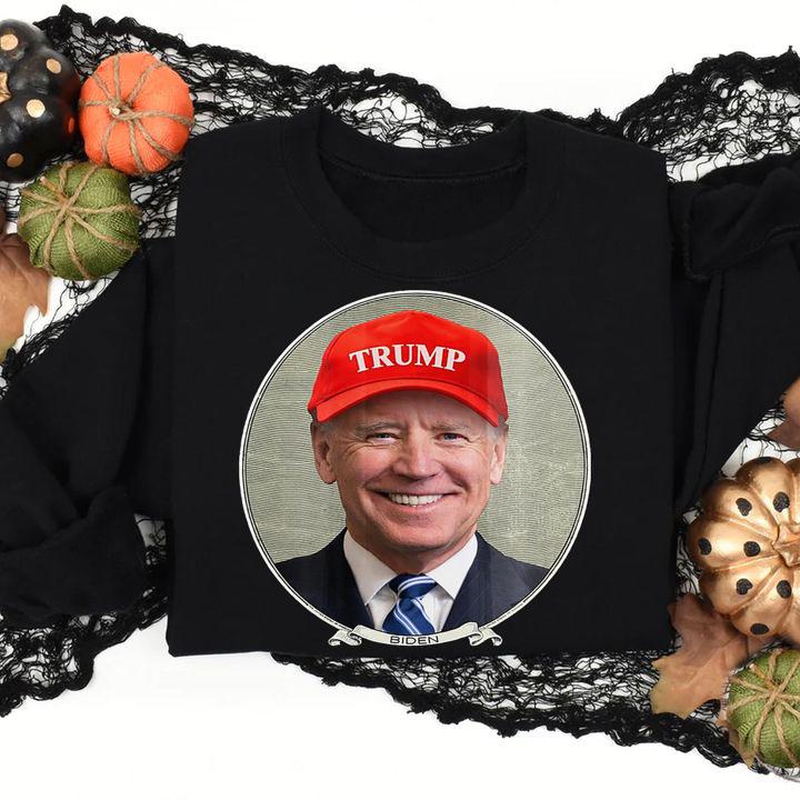 Joe Biden Wears Trump Cap Independence Day t-shirt