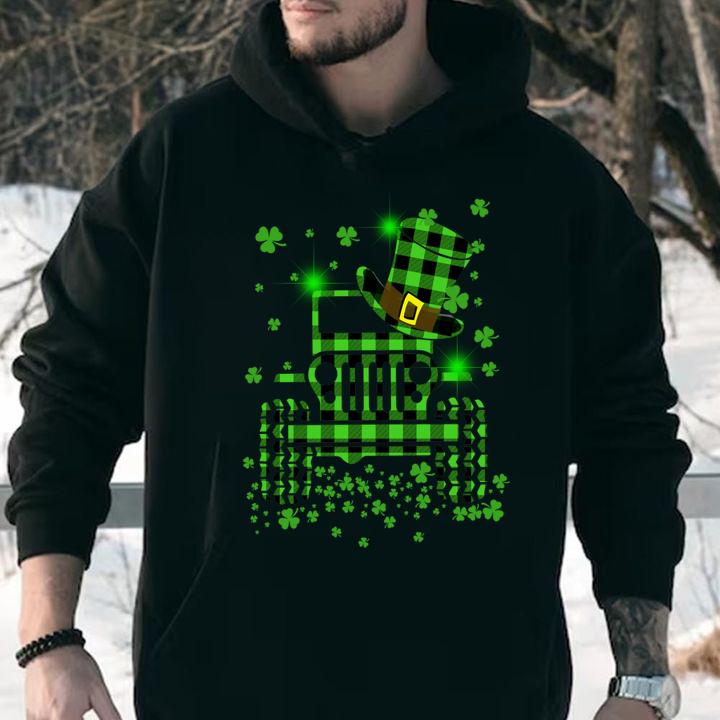 Jeep car shamrock St. Patrick’s Day t-shirt