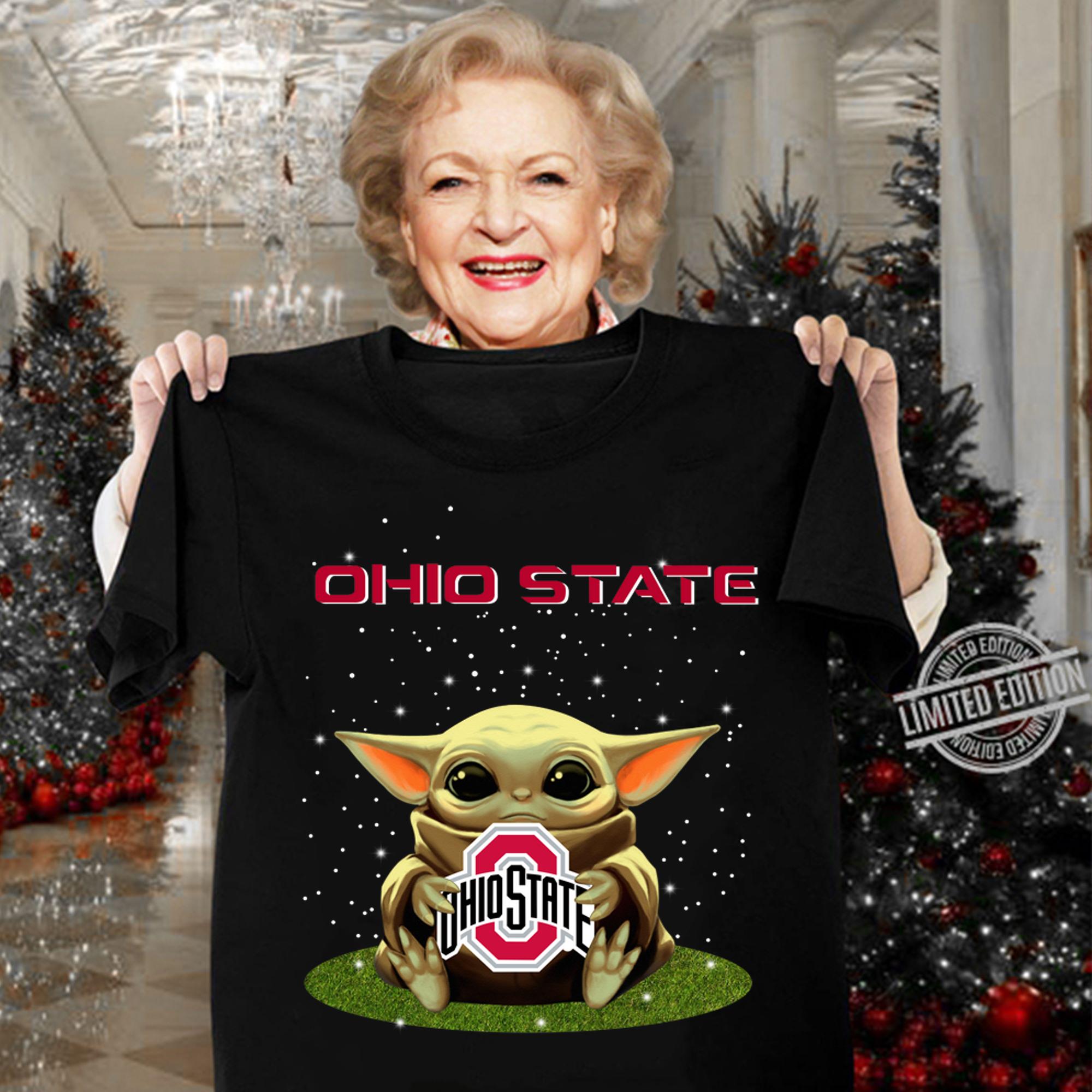 The Child Baby Yoda hug Ohio State Buckeyes Star Wars t-shirt woman shirt