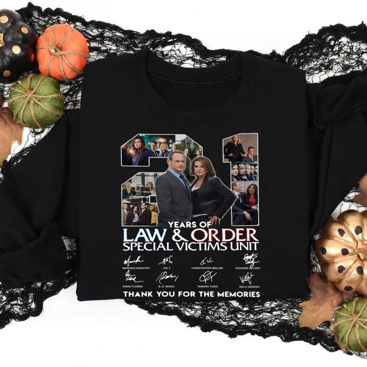 21 years of Law & Order special victims unit signatures t-shirt