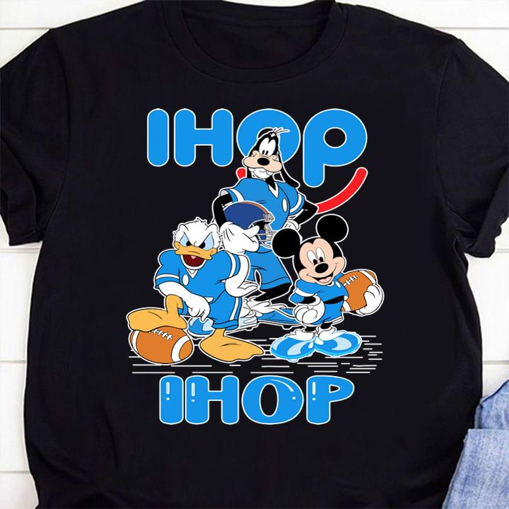 Disney Goofy Donald Duck And Mickey Mouse Football Ihop t-shirt 36 Clothing