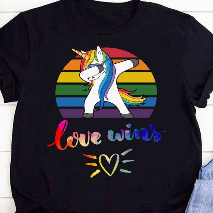 Lgbt Gay Lesbian Pride Month Unicorn Love Wins t-shirt 1