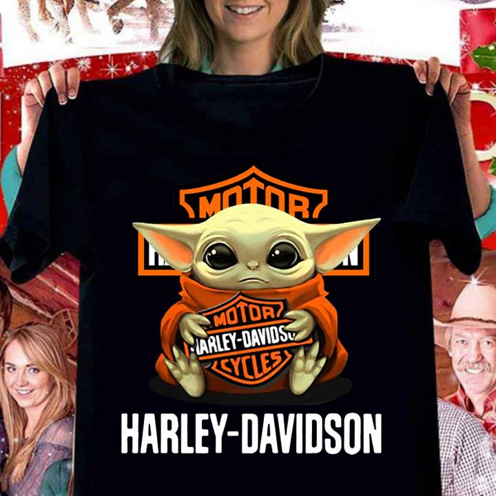 Baby Yoda hug Motor Harley Davidson Cycles logo t-shirt