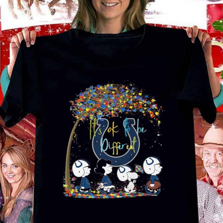 Indianapolis Colts Peanuts Snoopy Autism Awareness its ok to be different t-shirt