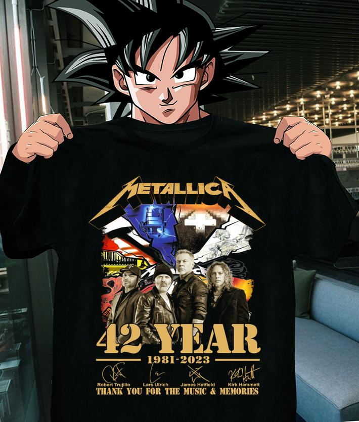 Metallica 42 Year 1981-2023 Thank You For The Music & Memories Signatures t-shirt