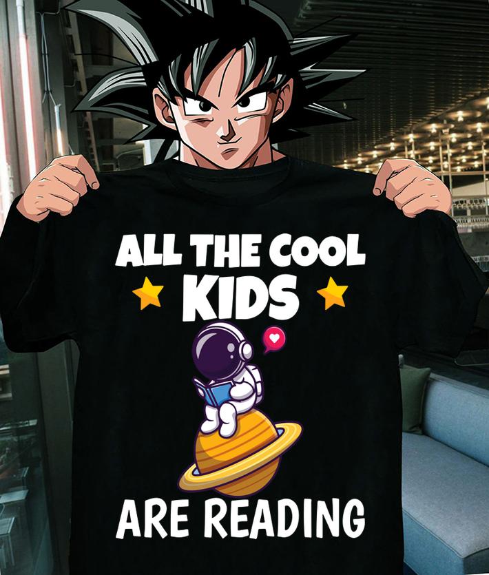 All The Cool Kids Are Reading Astronaut Read Book In Space t-shirt