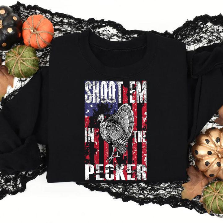 Premium Men's Turkey Hunting Shoot Em In The Pecker Hunter t-shirt