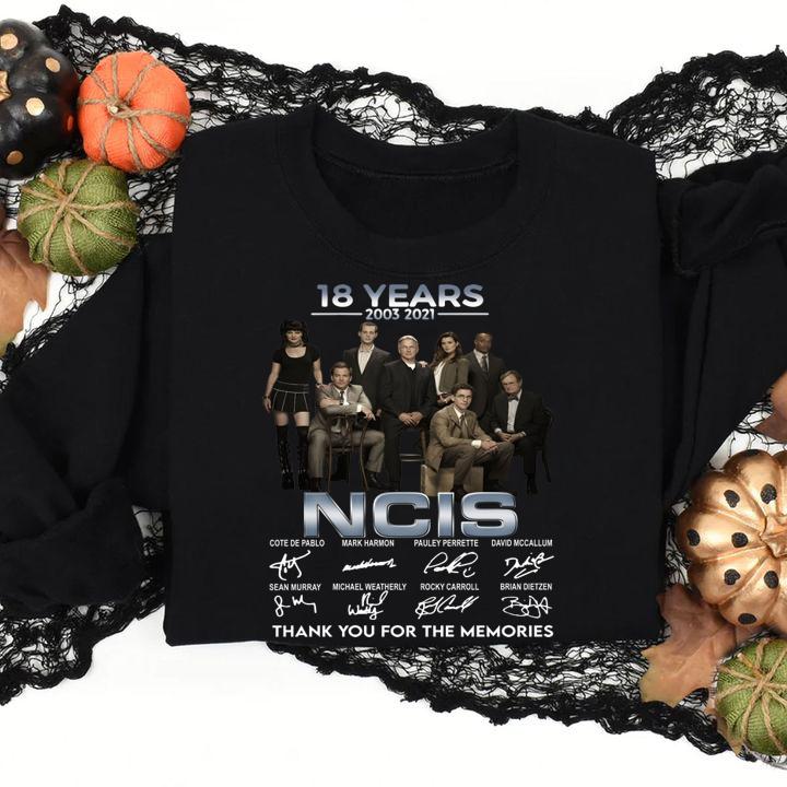 18 years 2003-2021 NCIS signatures thank you for the memories t-shirt