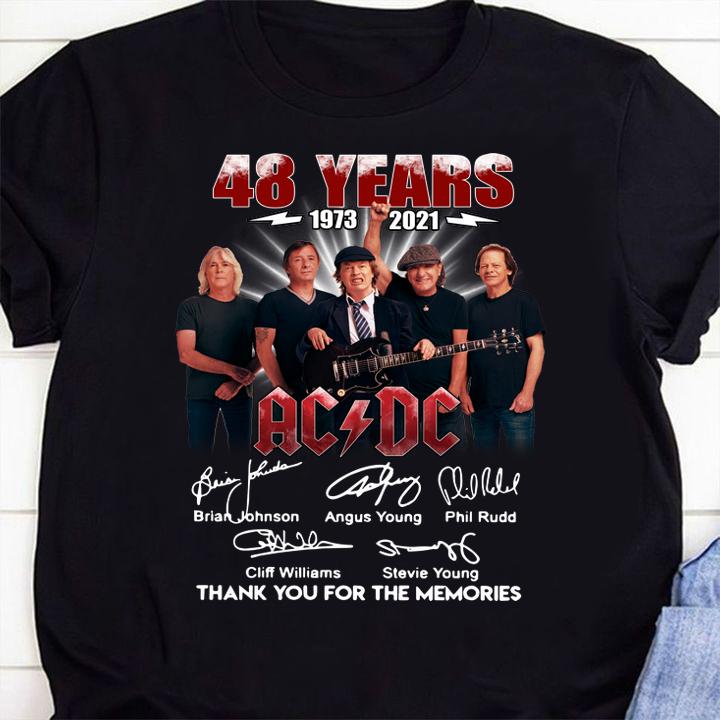 ACDC band member 48 years 1973-2021 signatures thank you for the memories t-shirt 22 mydisneyshirt news
