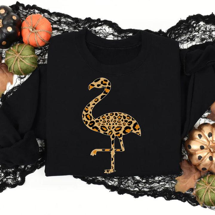 Hot Leopard Print Flamingo - Summer Beach Vacation t-shirt
