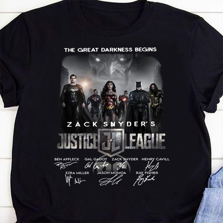 The great darkness begins Zack Snyder's Justice League signatures t-shirt 23 Nursetee News