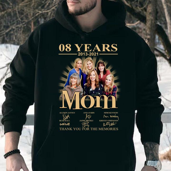 Mom 08 years 2013-2021 signatures thank you for the memories t-shirt