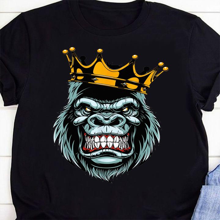 Funny Gorilla King ferocious gorilla on with crown Halloween t-shirt 1