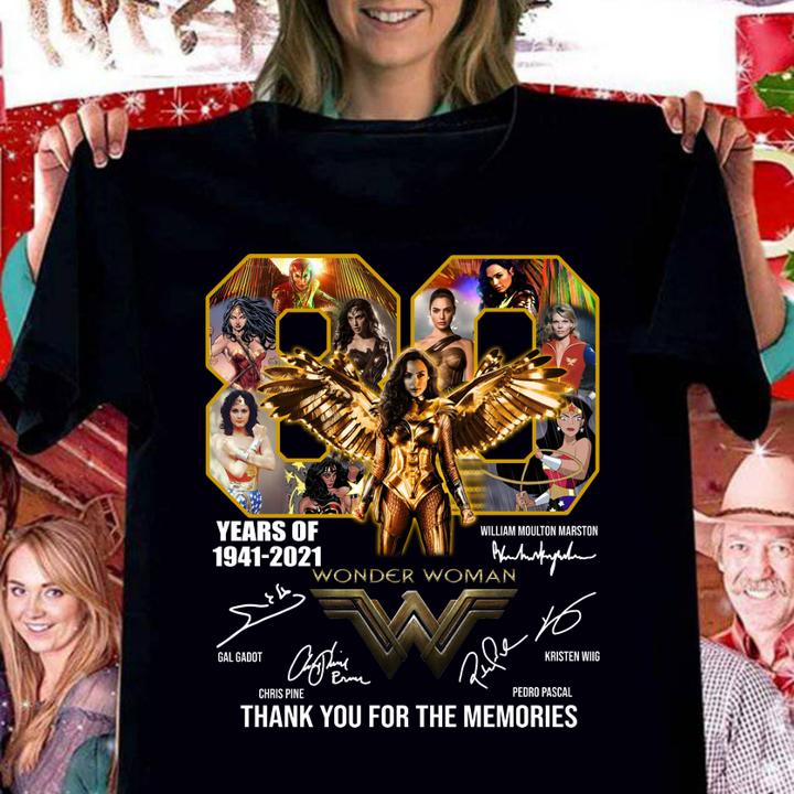 80 years of 1941-2021 Wonder Woman Gal Gadot signatures t-shirt