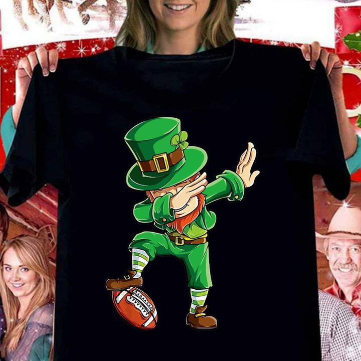 Dabbing Leprechaun Football St Patricks Day Boys Kids Sports t-shirt
