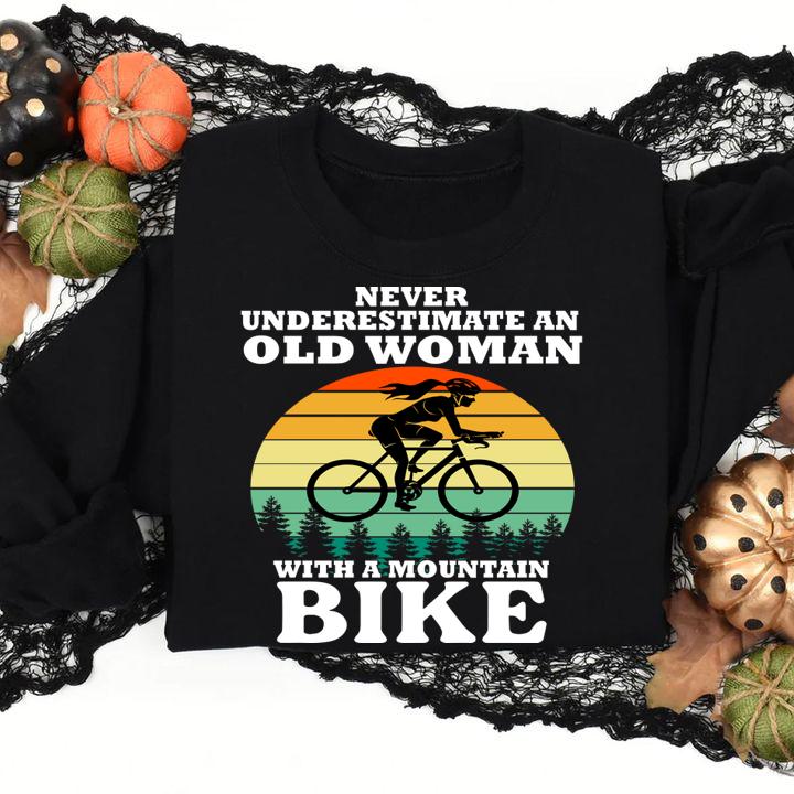 Never Underestimate An Old Woman With A Mountain Bike Vintage Retro t-shirt