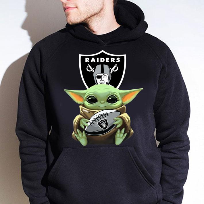 Star Wars Football Baby Yoda Hug Oakland Raiders t-shirt