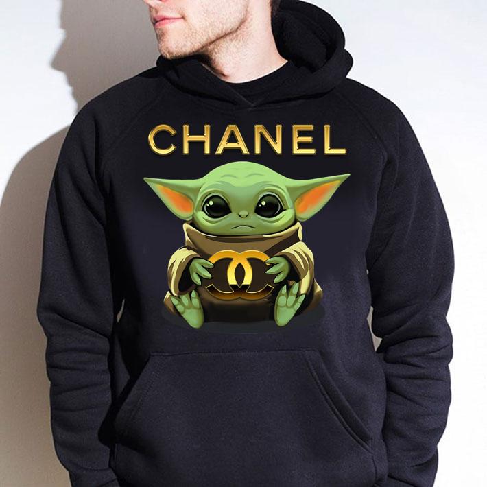 Baby Yoda hug C.N t-shirt