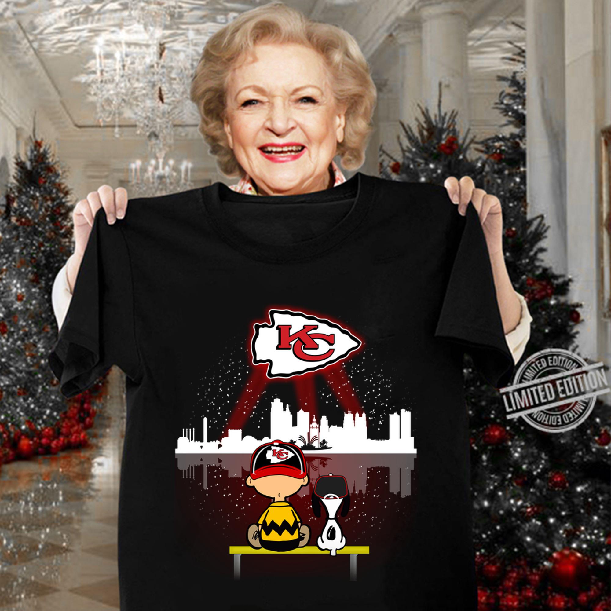 Charlie Brown and Snoopy Watching Kansas City Chiefs t-shirt