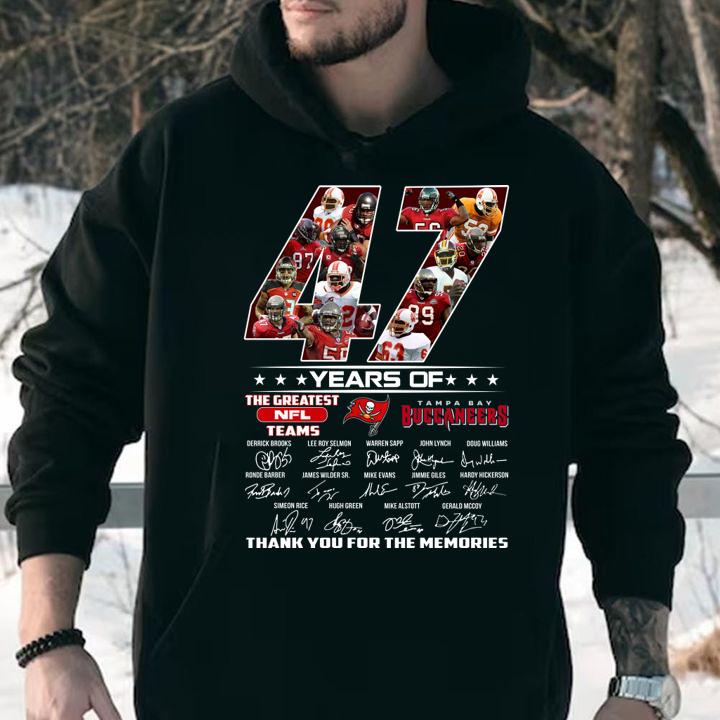 Tampa Bay Buccaneers 47 Years Of The Greatest NFL Teams Signed Thank You Memories t-shirt