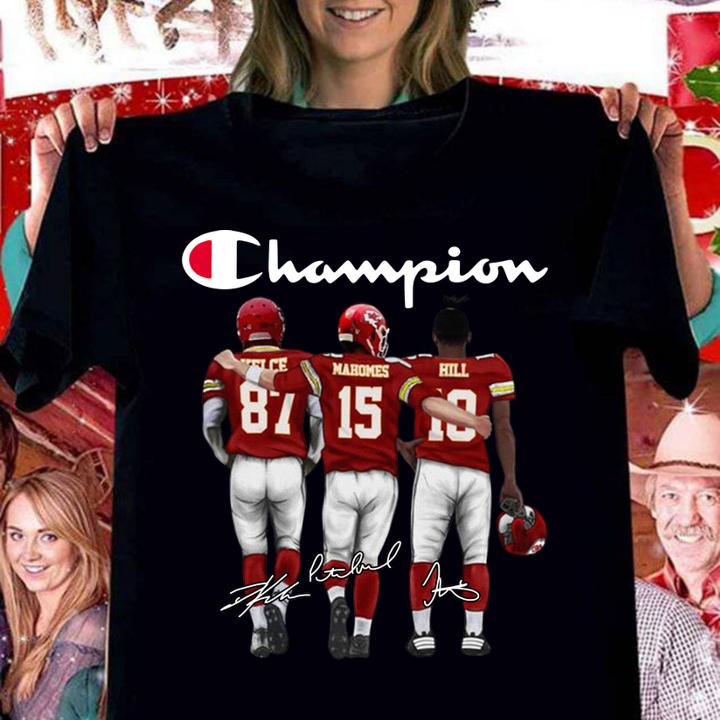champion kansas city chiefs travis kelce patrick mahomes ii tyreek hill signatures women shirt - Champion Kansas City Chiefs Travis Kelce Patrick Mahomes II Tyreek Hill Signatures t-shirt