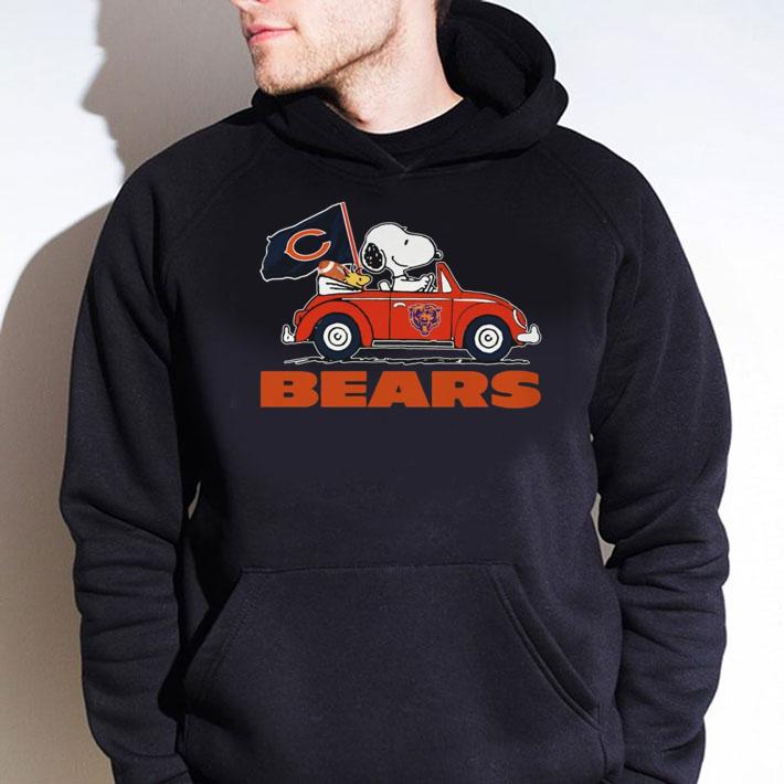 Chicago Bears Peanuts Snoopy Woodstock Driving Car t-shirt