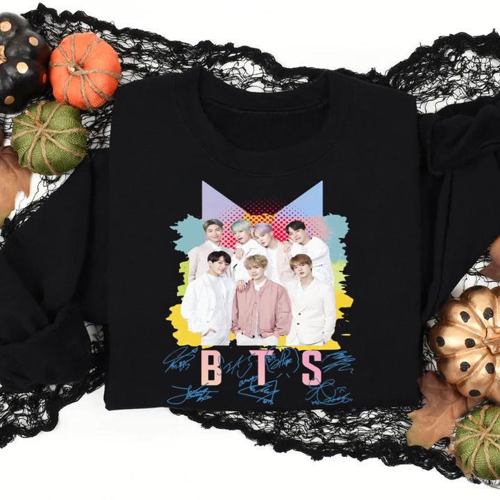 BTS Korean Kpop Idols Dynamite Signatures t-shirt