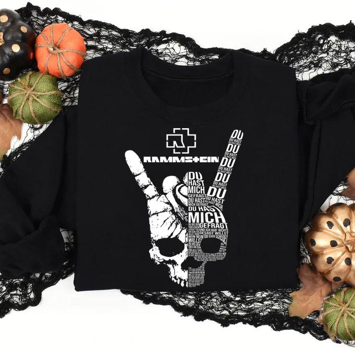 Skull Victory sign Rammstein Du hast mich gefragt t-shirt