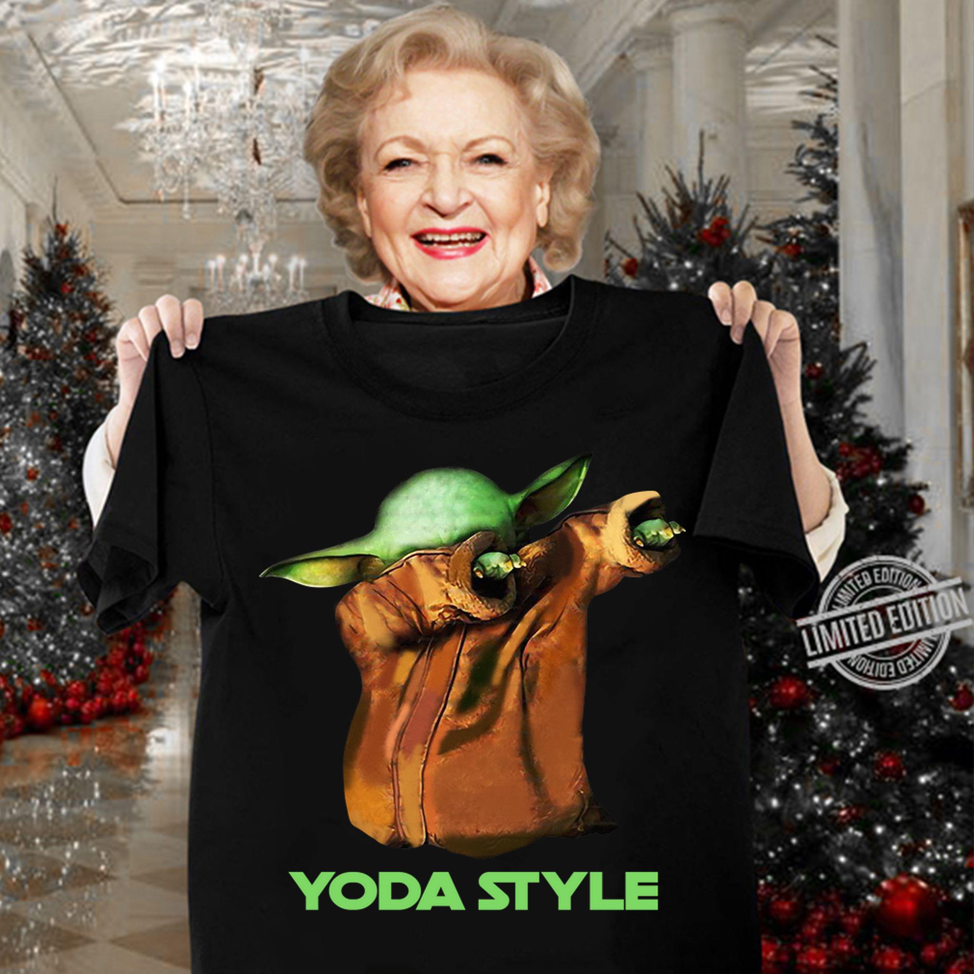 Dabbing Baby Yoda Style Star Wars t-shirt 4 Dabbing Baby Yoda Style Star Wars t-shirt 4